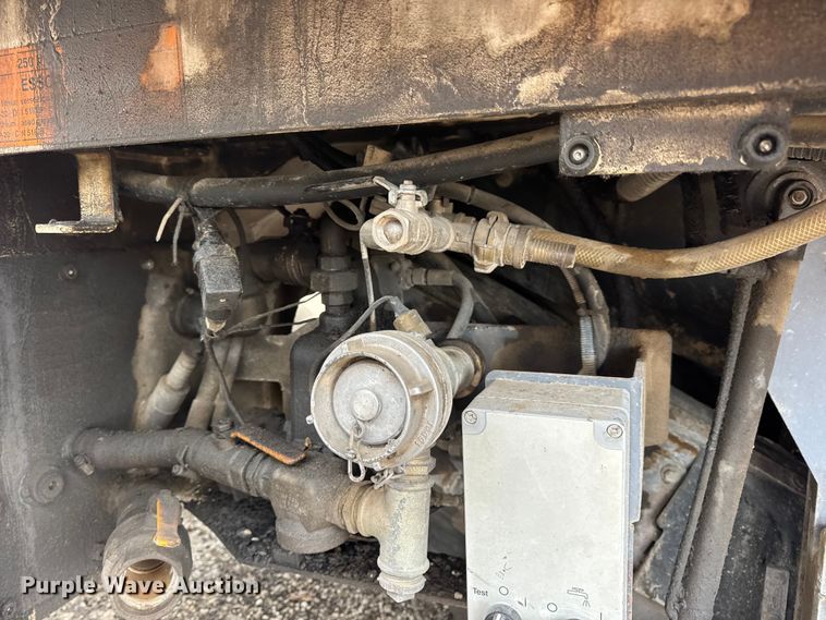 image for item DW6730 2006 Wirtgen W120F milling machine