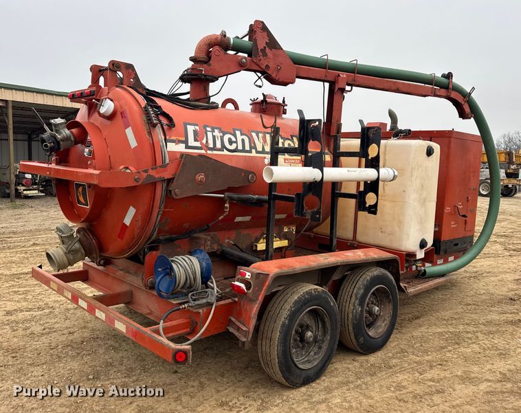 image for item DW6740 Ditch Witch vacuum excavator