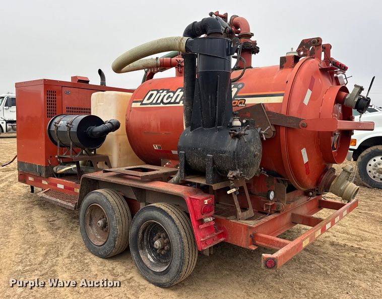 image for item DW6740 Ditch Witch vacuum excavator