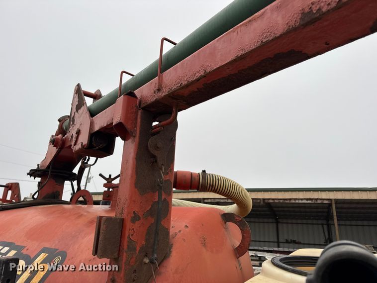 image for item DW6740 Ditch Witch vacuum excavator