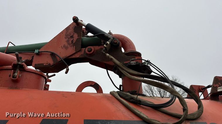 image for item DW6740 Ditch Witch vacuum excavator