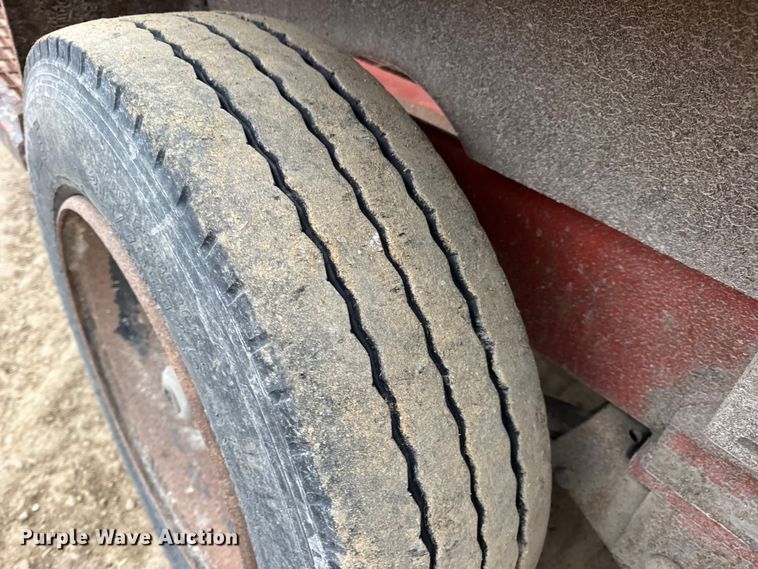 image for item DW6740 Ditch Witch vacuum excavator