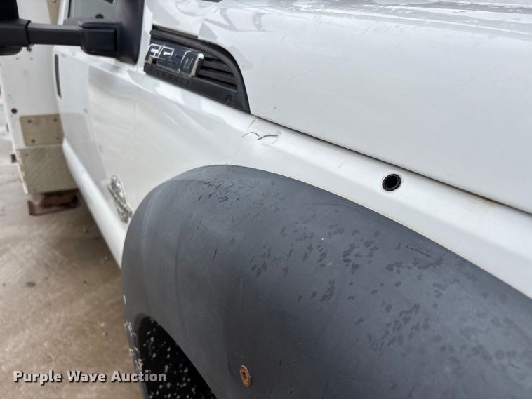 image for item DW7314 2012 Ford F550 XL Super Duty bucket truck