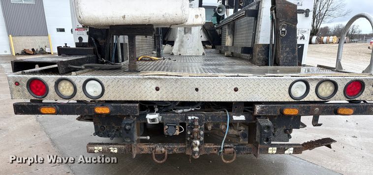 image for item DW7314 2012 Ford F550 XL Super Duty bucket truck