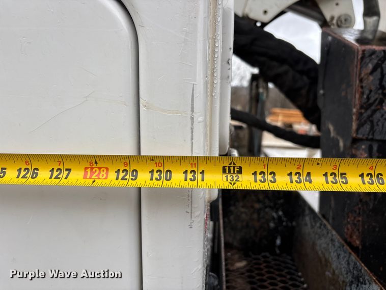 image for item DW7314 2012 Ford F550 XL Super Duty bucket truck