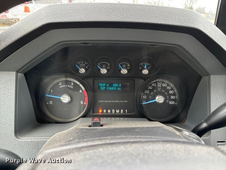 image for item DW7314 2012 Ford F550 XL Super Duty bucket truck