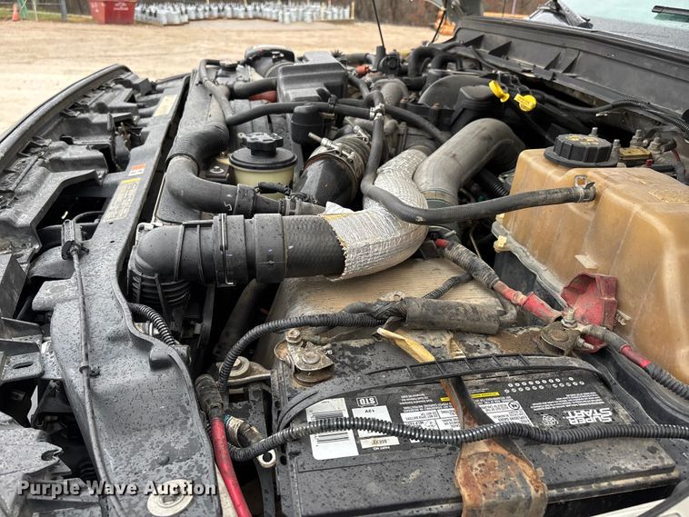 image for item DW7314 2012 Ford F550 XL Super Duty bucket truck