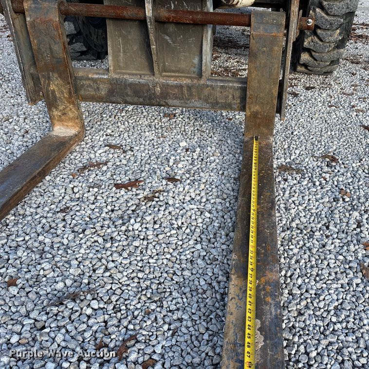 image for item DW7315 Terex SS1048 telehandler