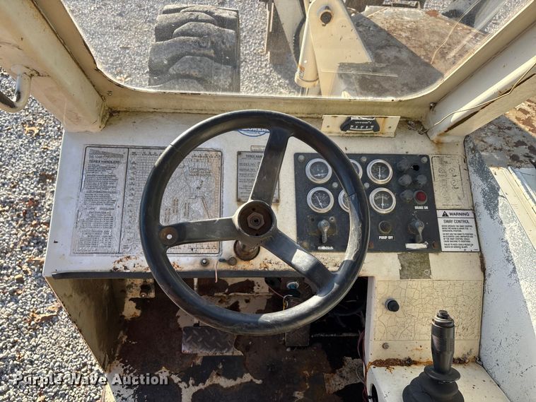 image for item DW7315 Terex SS1048 telehandler