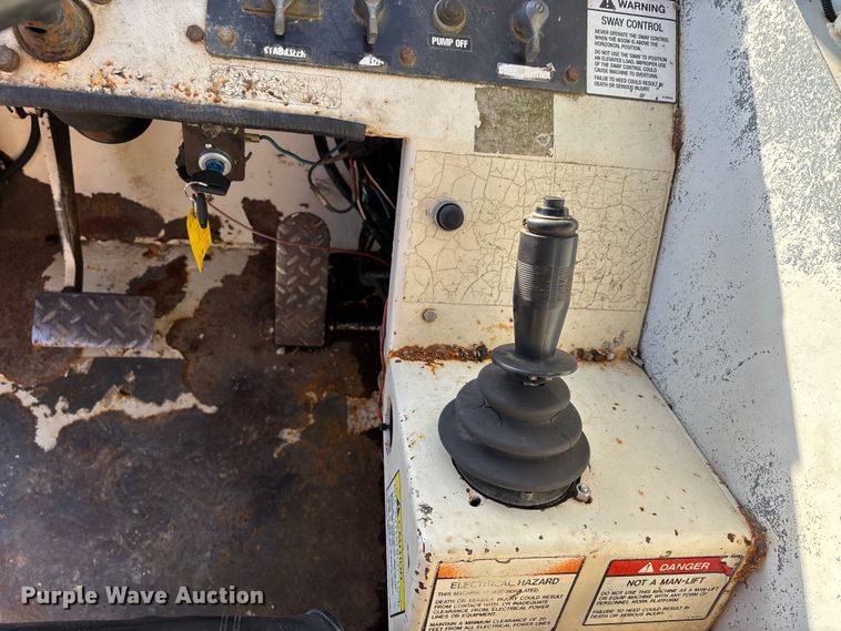 image for item DW7315 Terex SS1048 telehandler