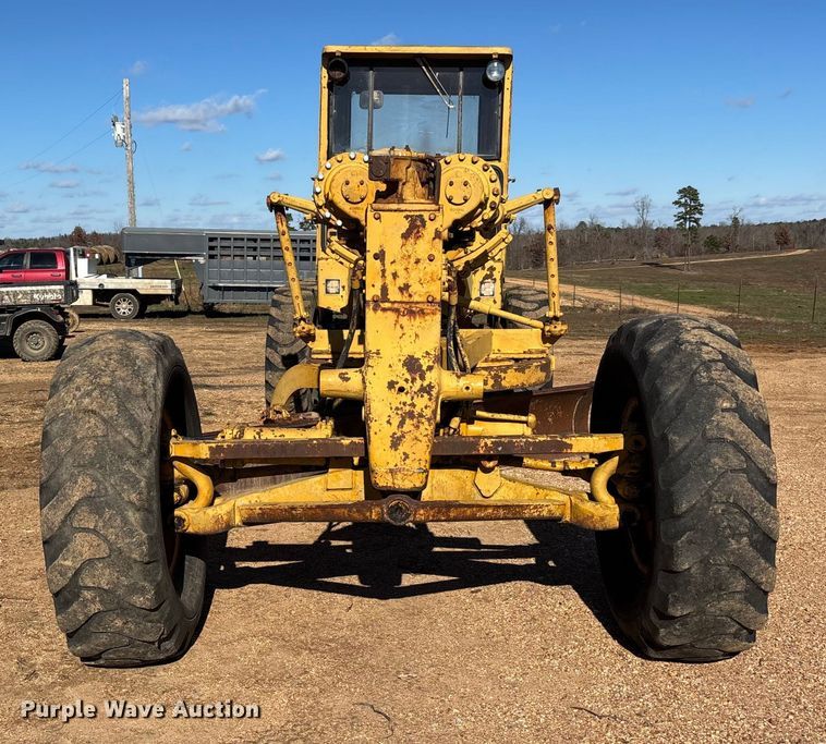image for item DW7318 1969 Caterpillar 12F rigid frame motor grader