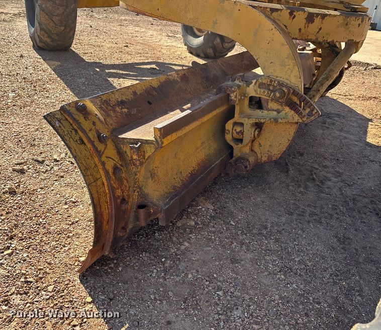 image for item DW7318 1969 Caterpillar 12F rigid frame motor grader