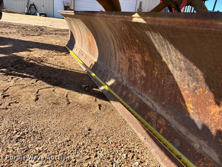 image for item DW7318 1969 Caterpillar 12F rigid frame motor grader