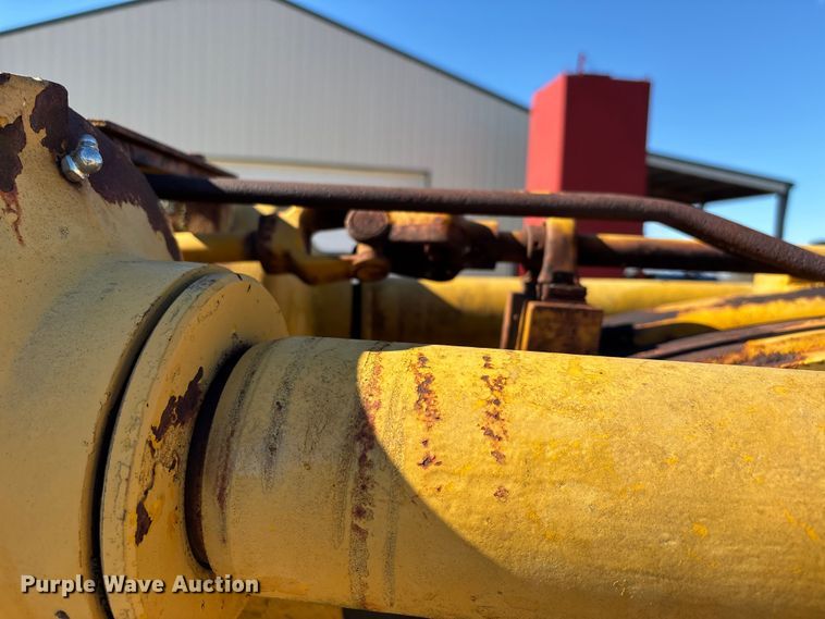 image for item DW7318 1969 Caterpillar 12F rigid frame motor grader