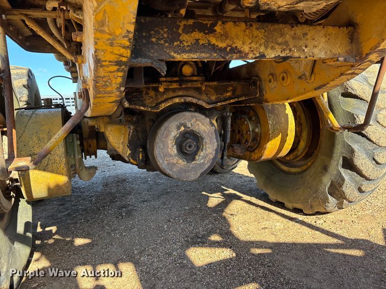 image for item DW7318 1969 Caterpillar 12F rigid frame motor grader