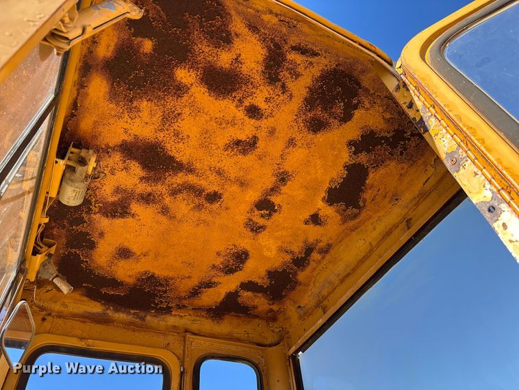 image for item DW7318 1969 Caterpillar 12F rigid frame motor grader