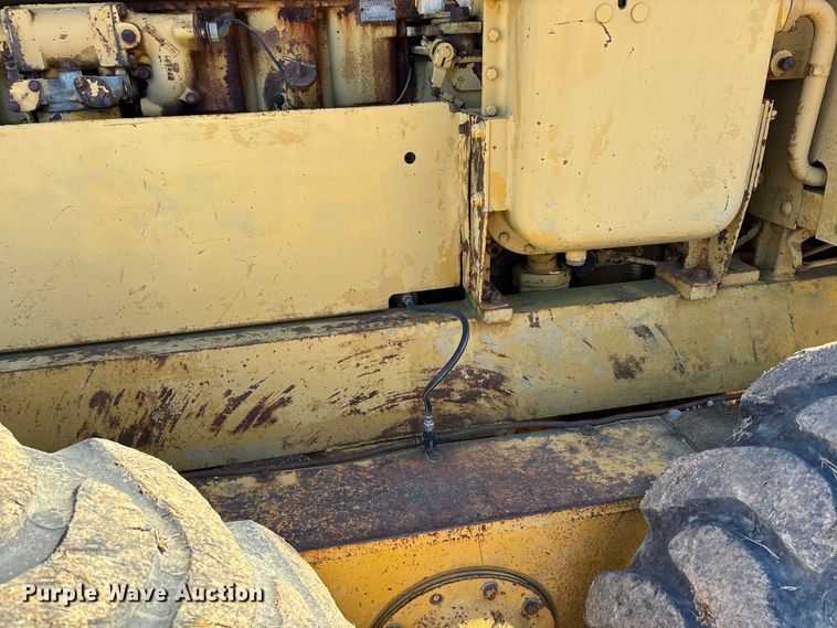 image for item DW7318 1969 Caterpillar 12F rigid frame motor grader