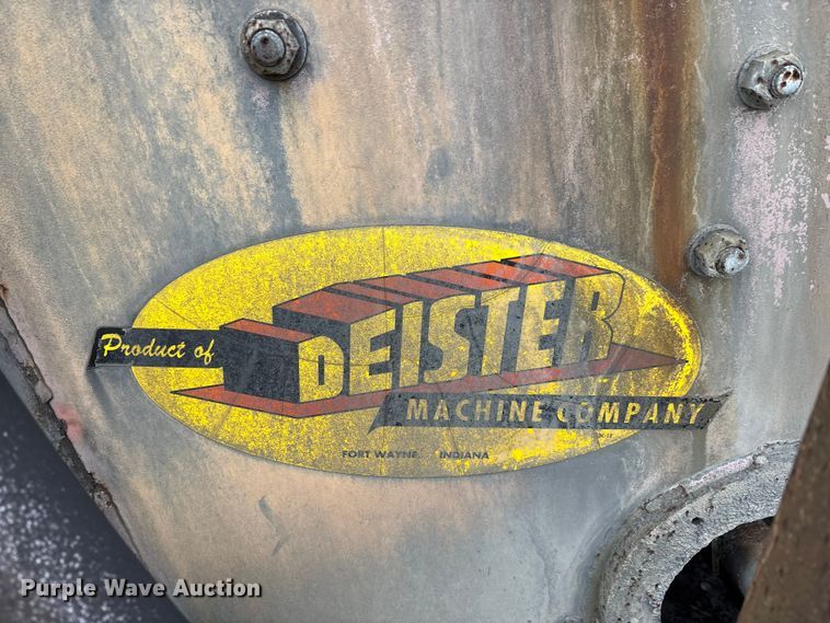 image for item DW7338 Deister Machine Company screening plant