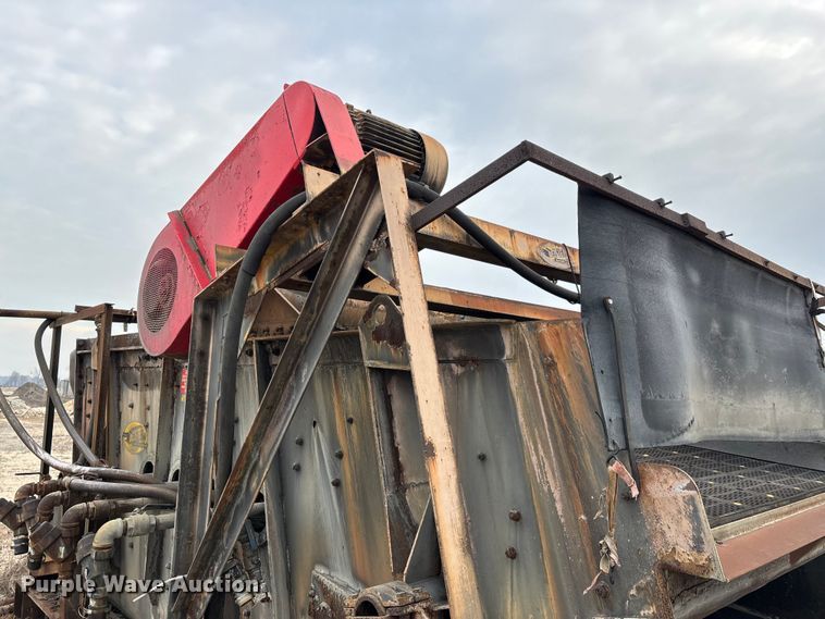 image for item DW7338 Deister Machine Company screening plant