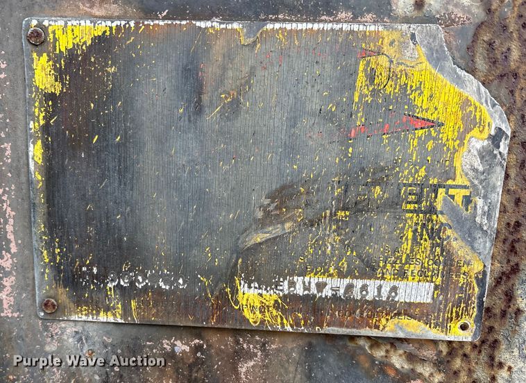 image for item DW7338 Deister Machine Company screening plant