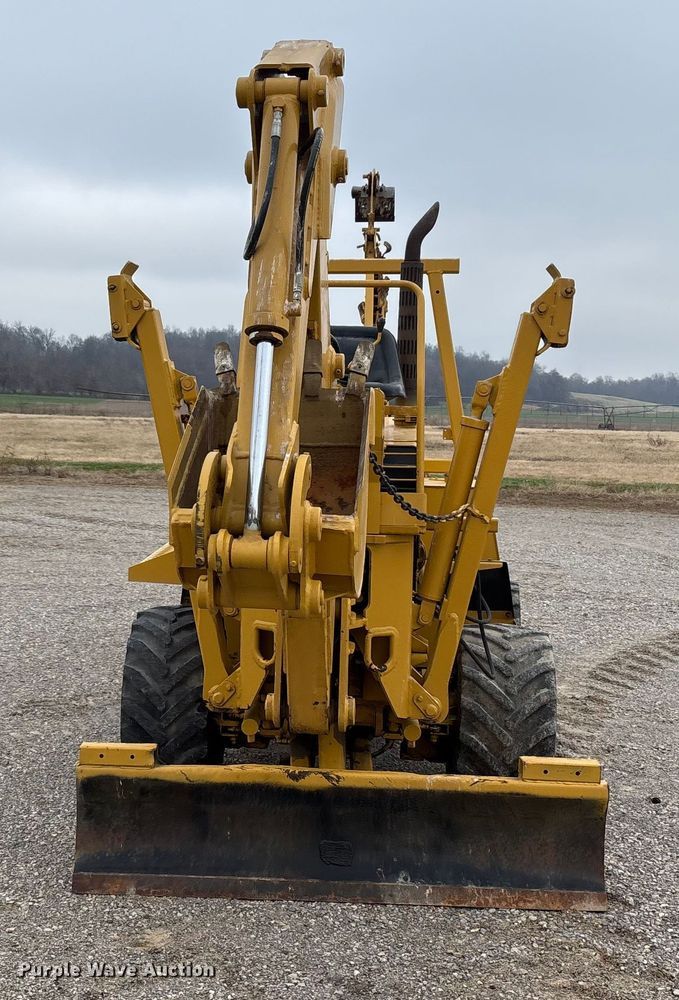 image for item DW7339 1992 Vermeer V450 trencher