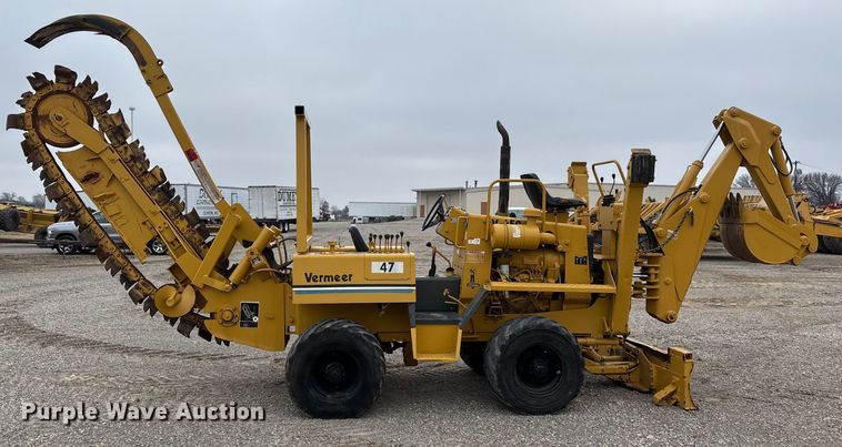 image for item DW7339 1992 Vermeer V450 trencher