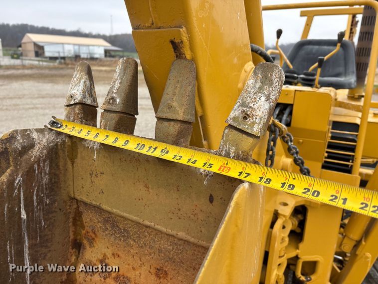 image for item DW7339 1992 Vermeer V450 trencher