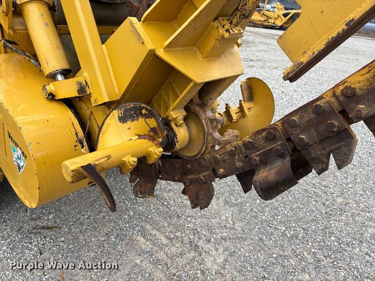 image for item DW7339 1992 Vermeer V450 trencher