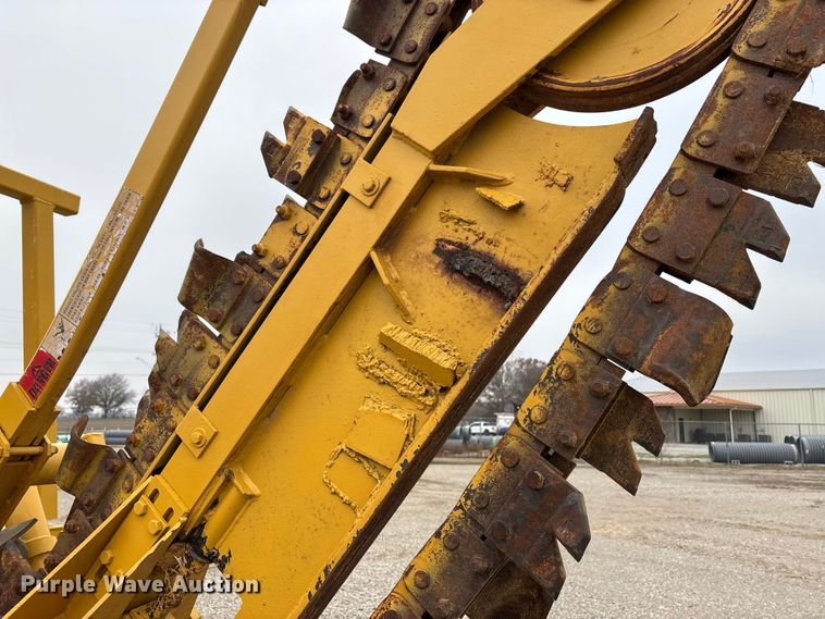 image for item DW7339 1992 Vermeer V450 trencher