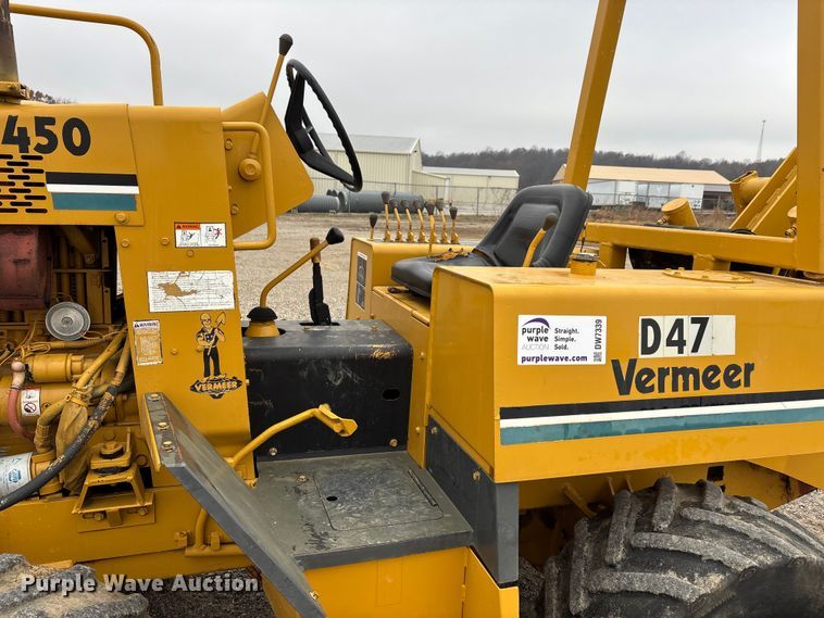 image for item DW7339 1992 Vermeer V450 trencher