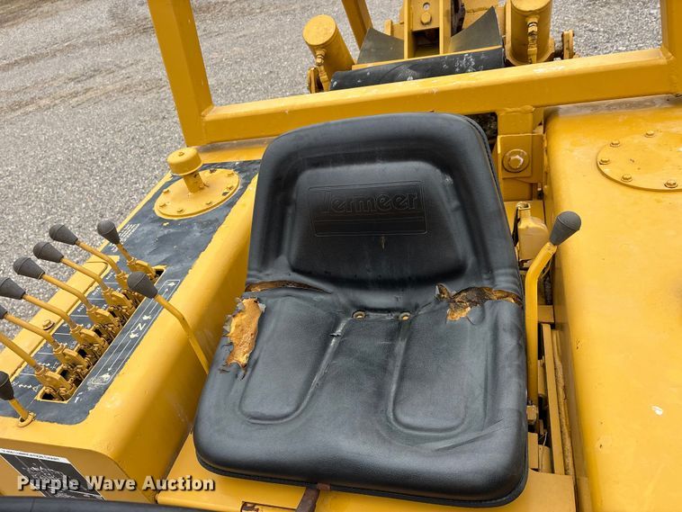 image for item DW7339 1992 Vermeer V450 trencher