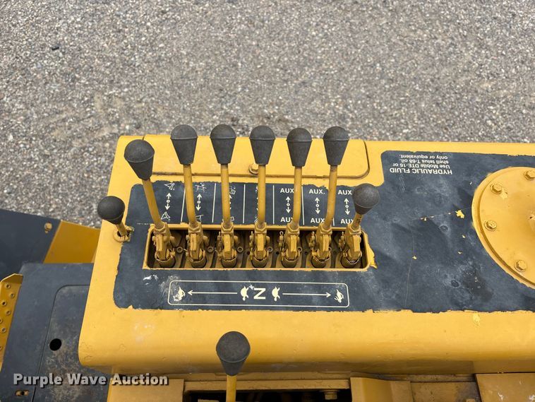 image for item DW7339 1992 Vermeer V450 trencher