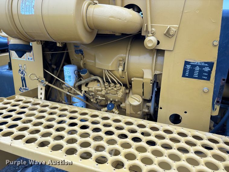 image for item DW7339 1992 Vermeer V450 trencher