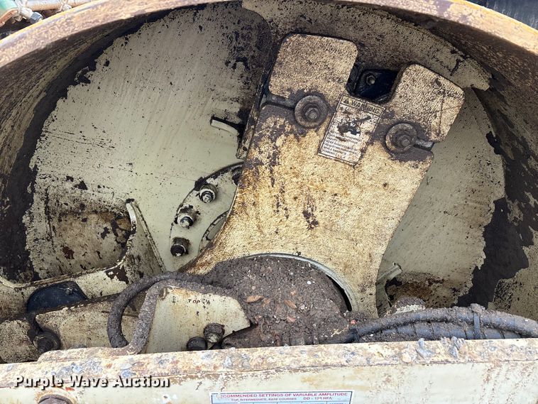 image for item DW7340 2006 Ingersoll Rand DD158HFA double drum vibratory roller