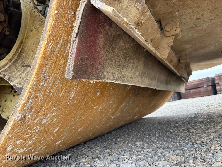 image for item DW7340 2006 Ingersoll Rand DD158HFA double drum vibratory roller