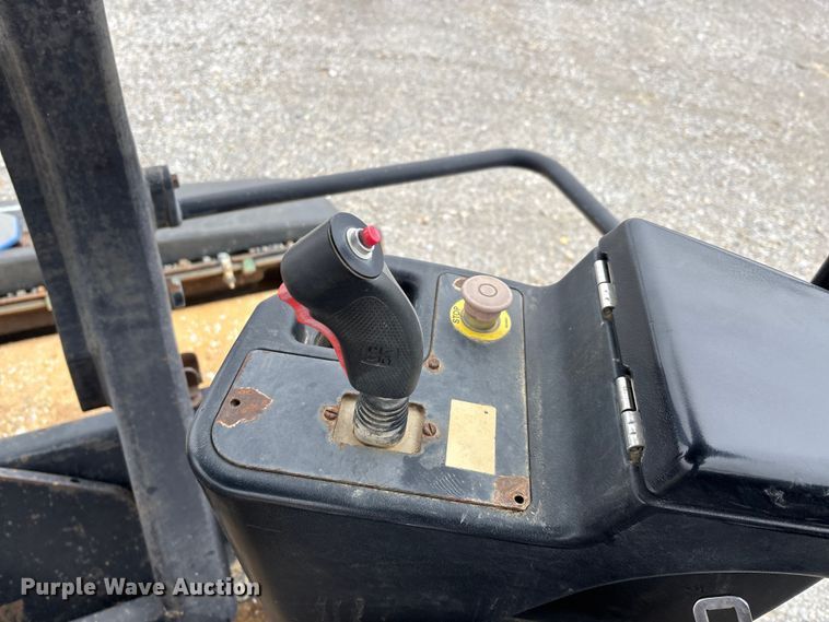 image for item DW7340 2006 Ingersoll Rand DD158HFA double drum vibratory roller