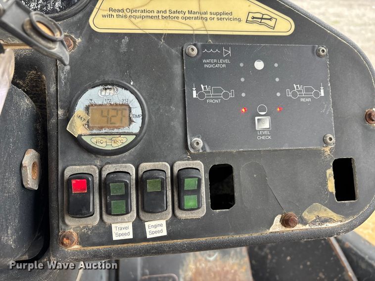 image for item DW7340 2006 Ingersoll Rand DD158HFA double drum vibratory roller