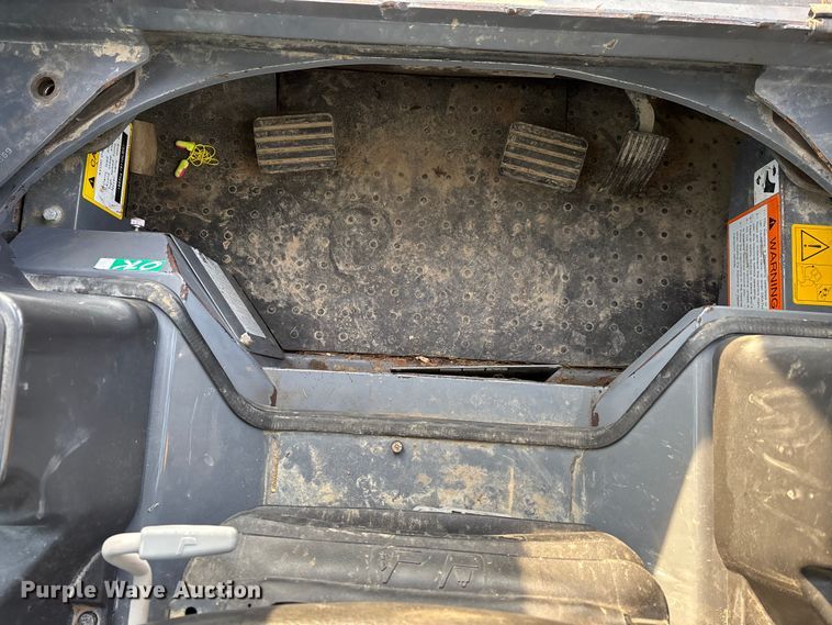 image for item DW7341 2021 Takeuchi TL12V2 tracked skid steer loader