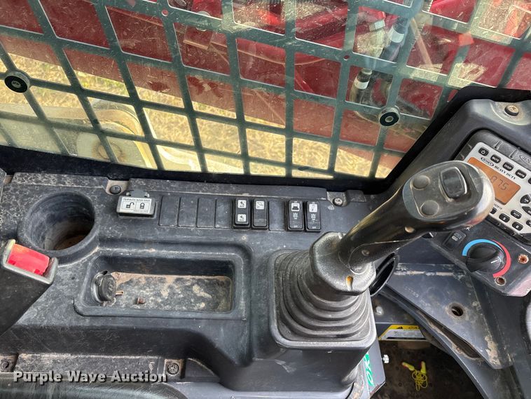 image for item DW7341 2021 Takeuchi TL12V2 tracked skid steer loader