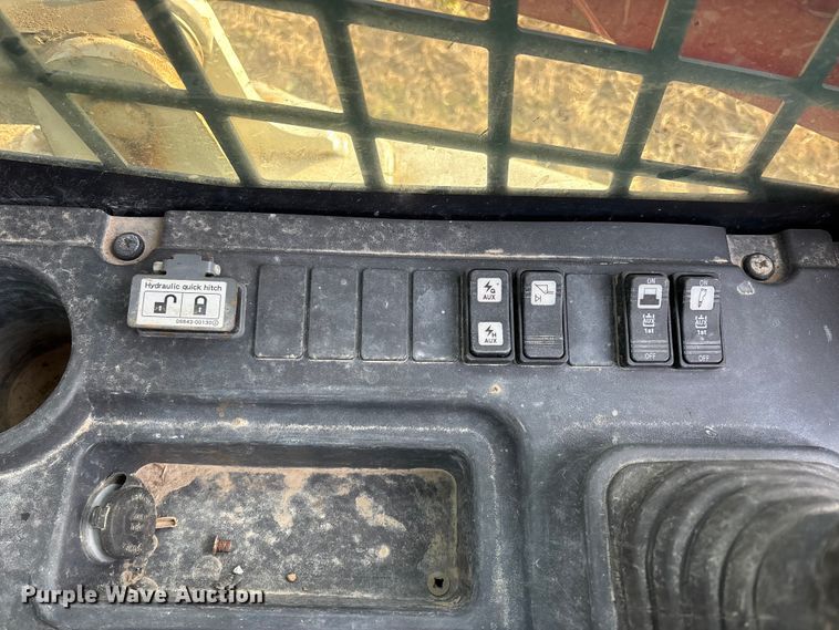 image for item DW7341 2021 Takeuchi TL12V2 tracked skid steer loader