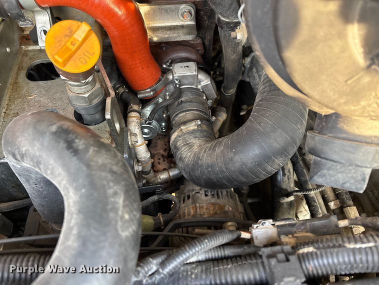 image for item DW7341 2021 Takeuchi TL12V2 tracked skid steer loader