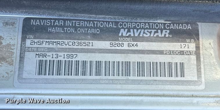 image for item DW7342 1997 International 9200 grapple crane truck