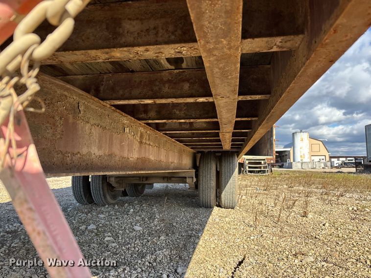 image for item DW7345 1999 Trail King TK20-2400 flatbed trailer