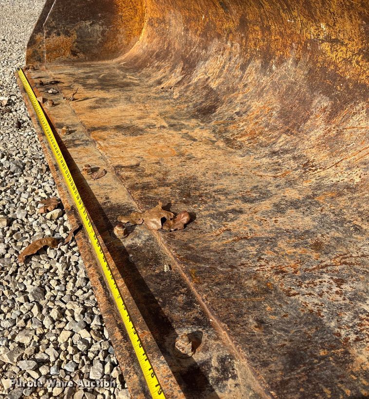 image for item DW7346 2008 John Deere 310SJ backhoe