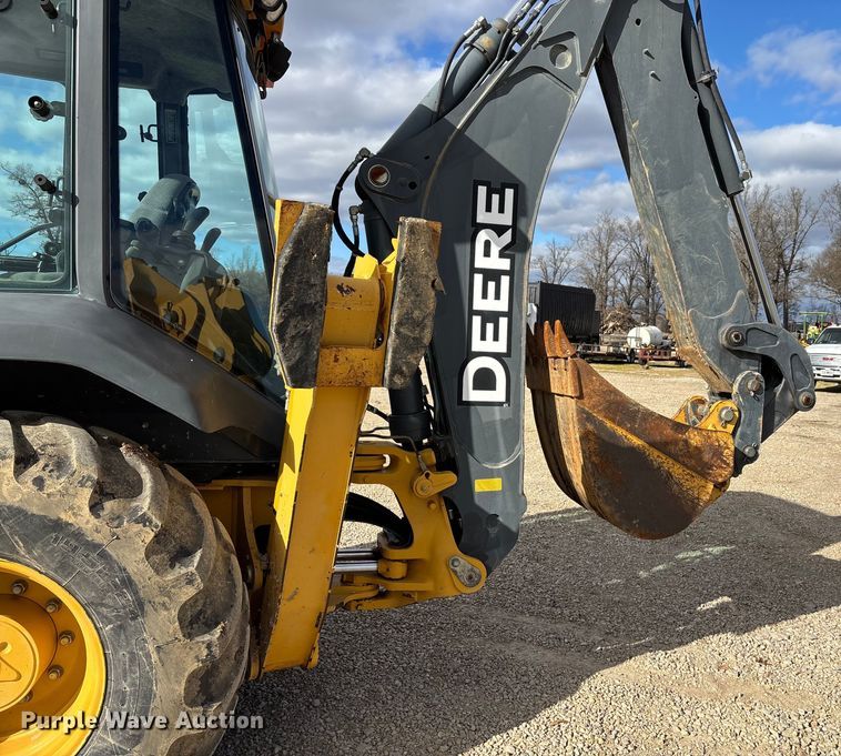 image for item DW7346 2008 John Deere 310SJ backhoe