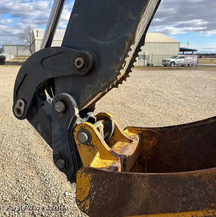 image for item DW7346 2008 John Deere 310SJ backhoe