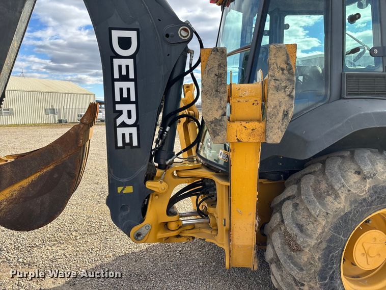 image for item DW7346 2008 John Deere 310SJ backhoe