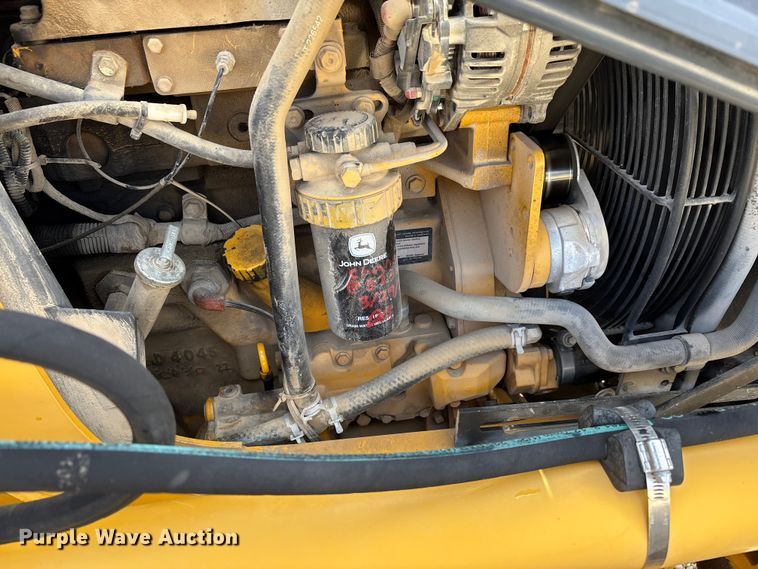 image for item DW7346 2008 John Deere 310SJ backhoe