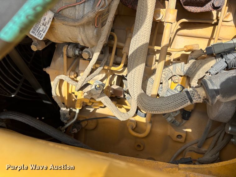 image for item DW7346 2008 John Deere 310SJ backhoe