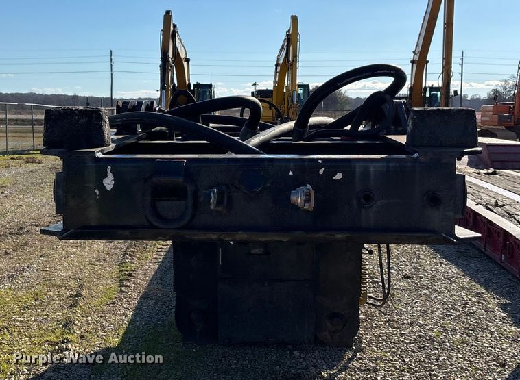 image for item DW7347 1991 Trail King lowboy equipment trailer